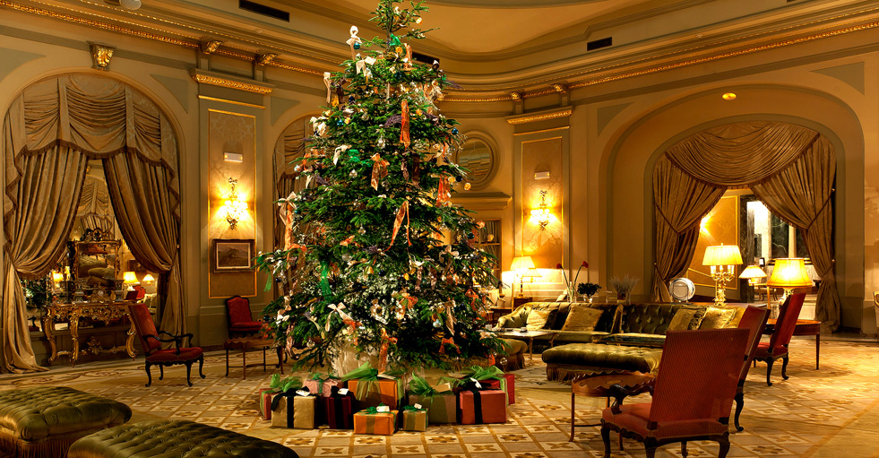 Barcelona_PalaceHotel_LobbyXMAS
