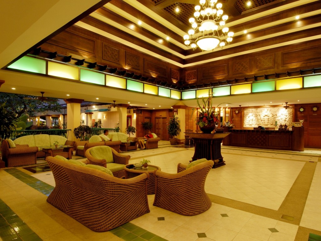 Phuket_KaronSeaSands_Lobby
