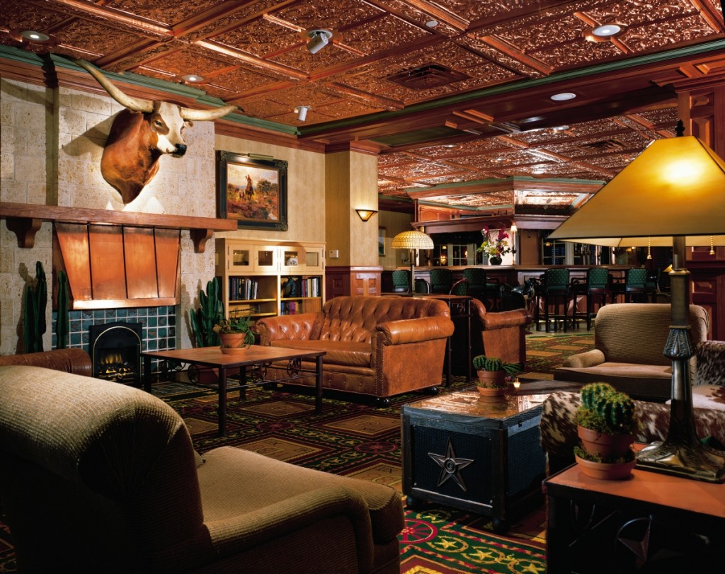 Austin_TheDriskillHotel_Lobby