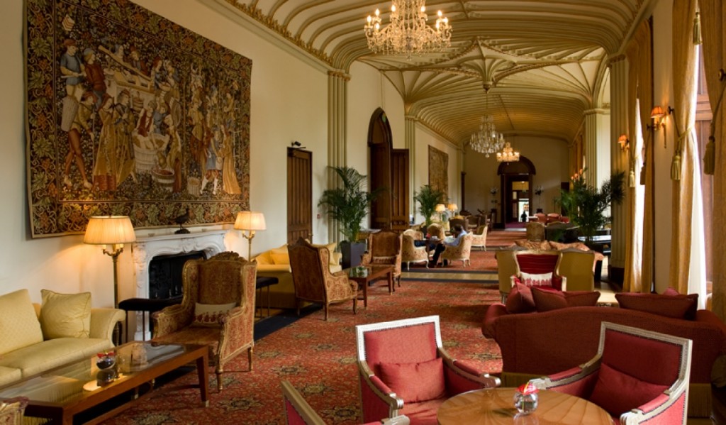 Glasgow_MarHall_Lobby