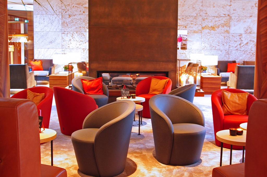 StPeterOrding_Aalernhus_Lobby